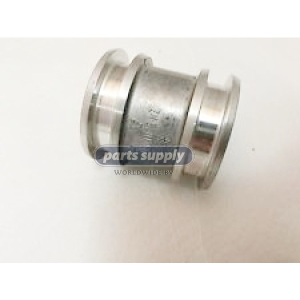 Turbo connecting pipe for Mercedes OM442LA reference A4220980016