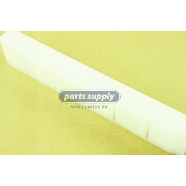 Wear pad 2nd extension rear top for Terex MAC25 reference MXC3051